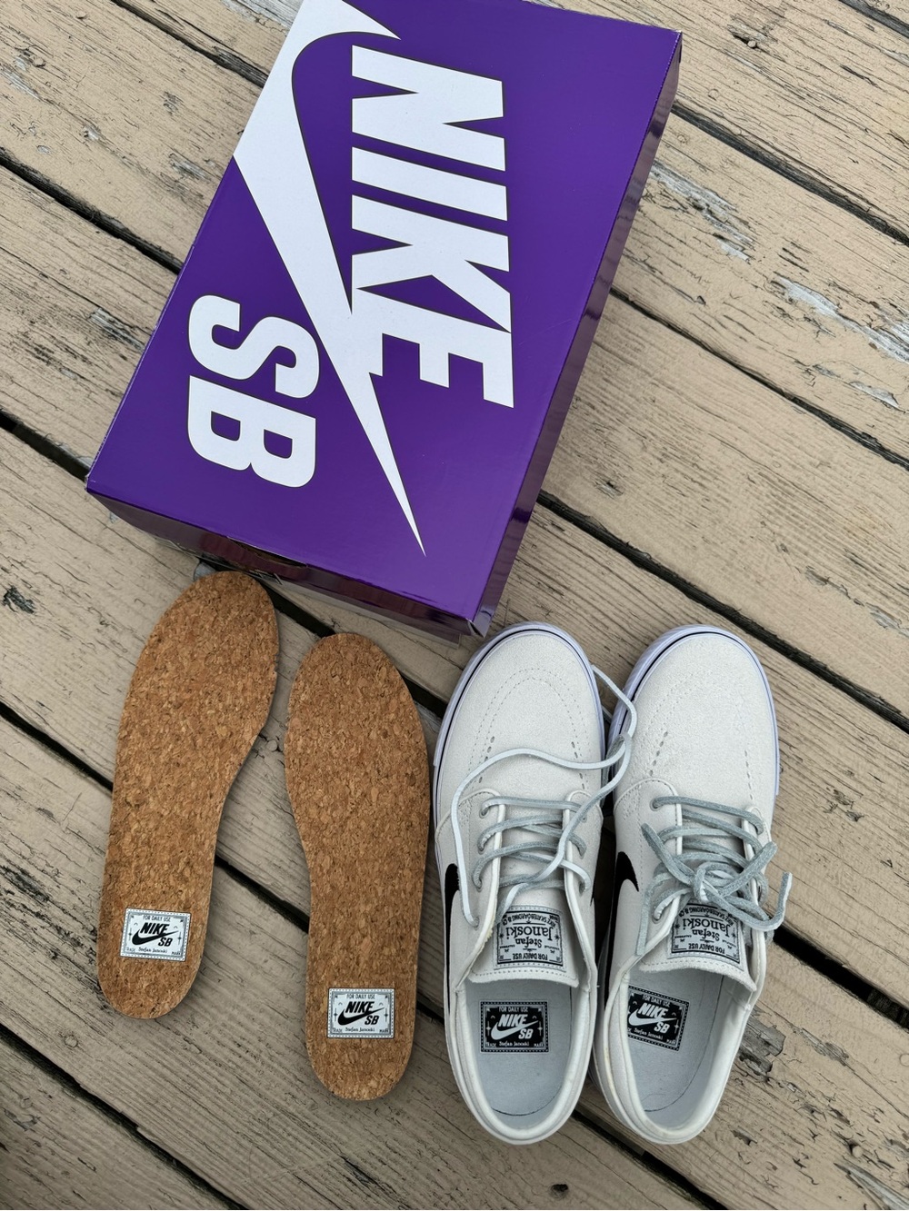 Nike SB Zoom Janoski OG+ skateboarding shoes